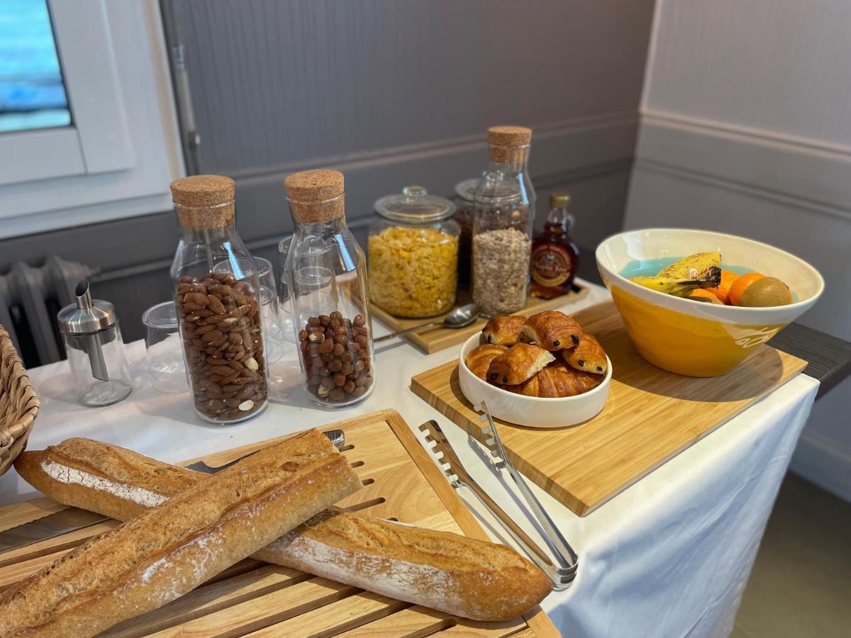 Hotel De La Cale 포에낭 외부 사진