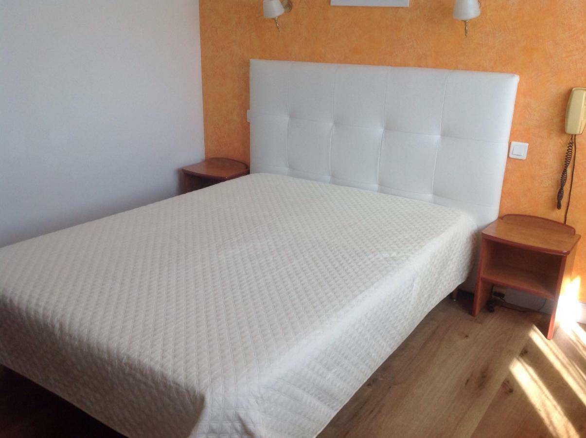 Hotel De La Cale 포에낭 외부 사진